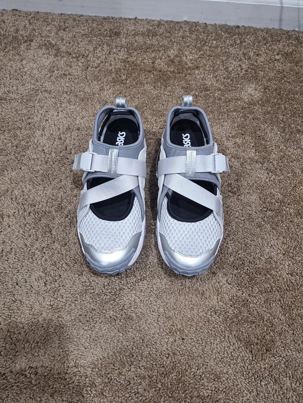 Asics Silver Mesh Cross-Strap Athletic Shoes